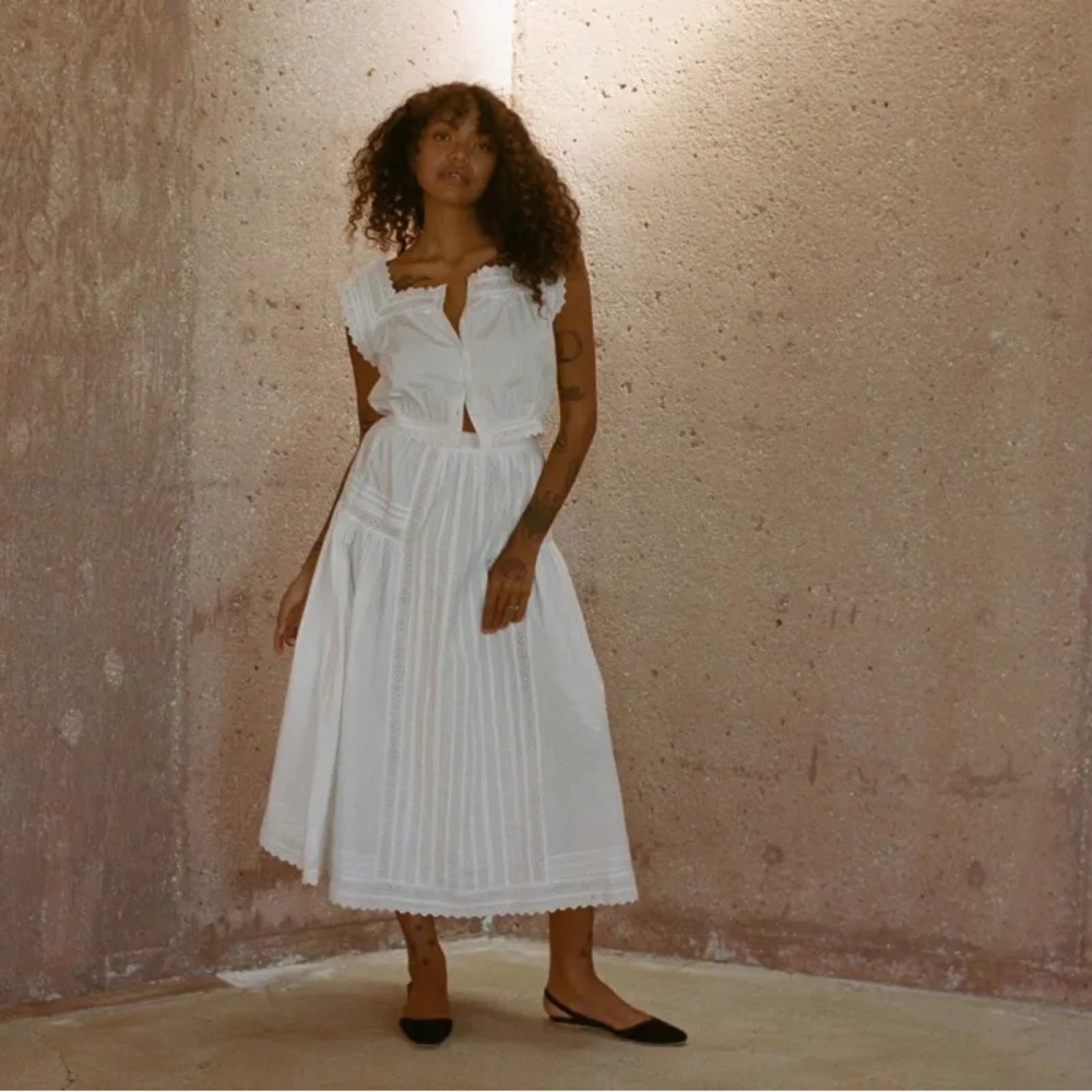 Doen Sabina Skirt Powder